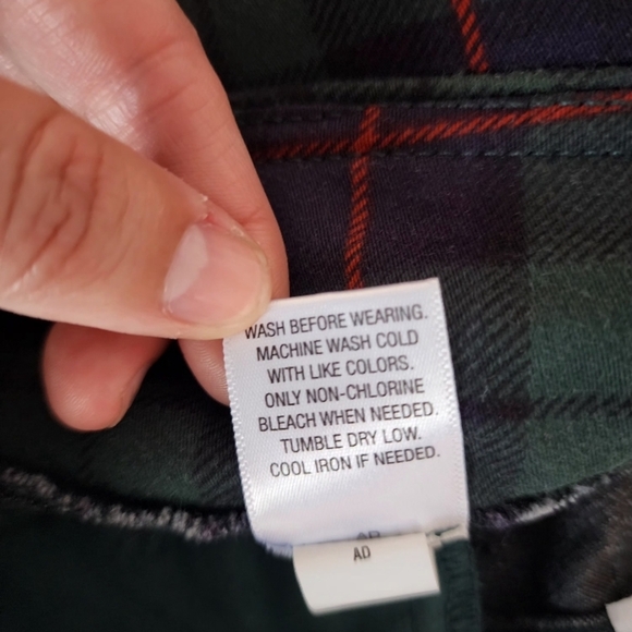 Croft & Barrow Plaid Pants Green Red Navy Christmas Holiday 10 - Picture 11 of 14